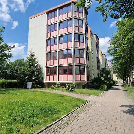 Citycenter Apartment - Bigtv-Ps4-Netflix-Parking Chemnitz Dış mekan fotoğraf